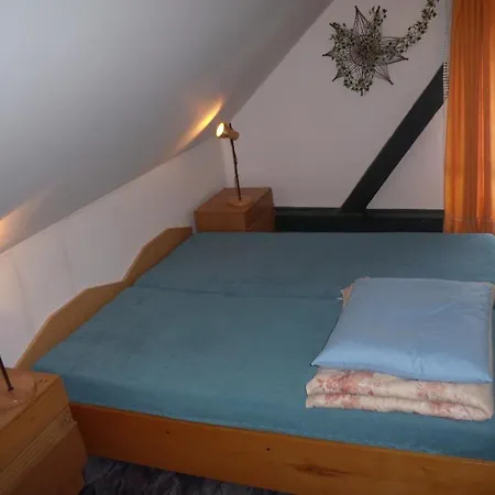 Apartment Prostorny S Krytym Bazenem Sudomer Cejetice